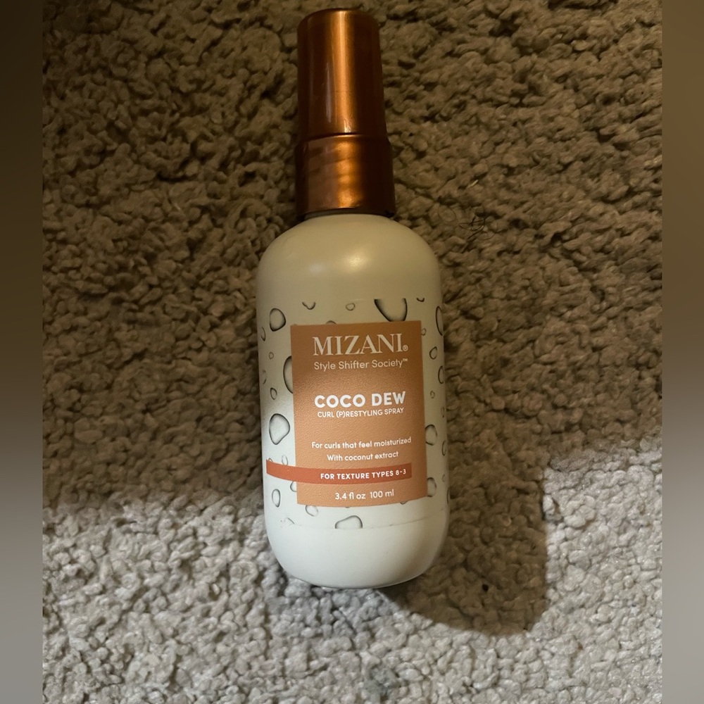 Coco Dew Curl Restyling Spray - White and Orange